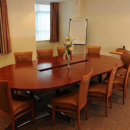 Sefton Express Hotel بلاسالا المظهر الخارجي الصورة