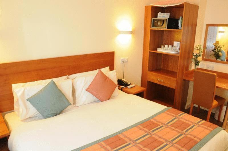 Sefton Express Hotel بلاسالا الغرفة الصورة